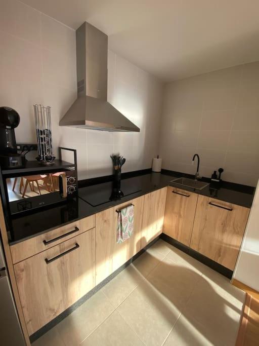 Apartamento A Pie De Playa La Pepa Burela المظهر الخارجي الصورة
